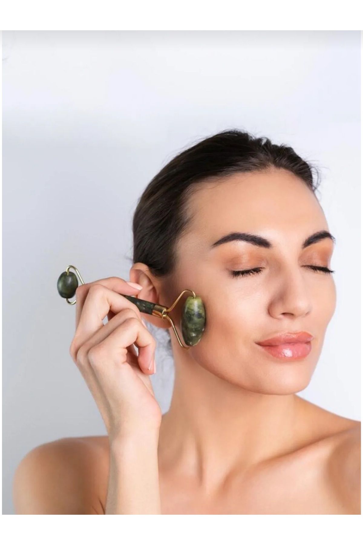 Gua Sha Massageset mit Jadesteinroller und Herz- & Steinmassagetool für die Gesichtsmassagepflege Premium